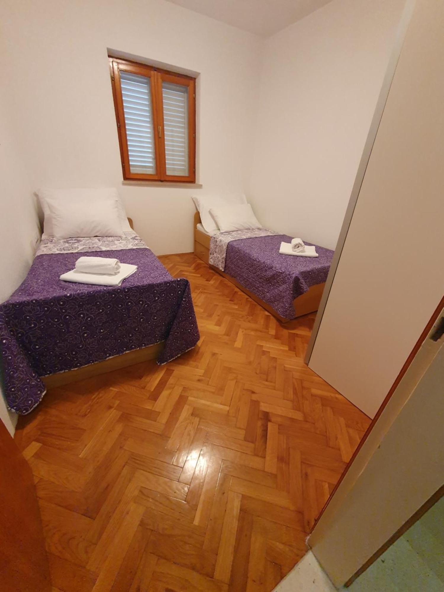 Altea Holidey Home With Jacuzzi And Free Parking Makarska Exterior photo